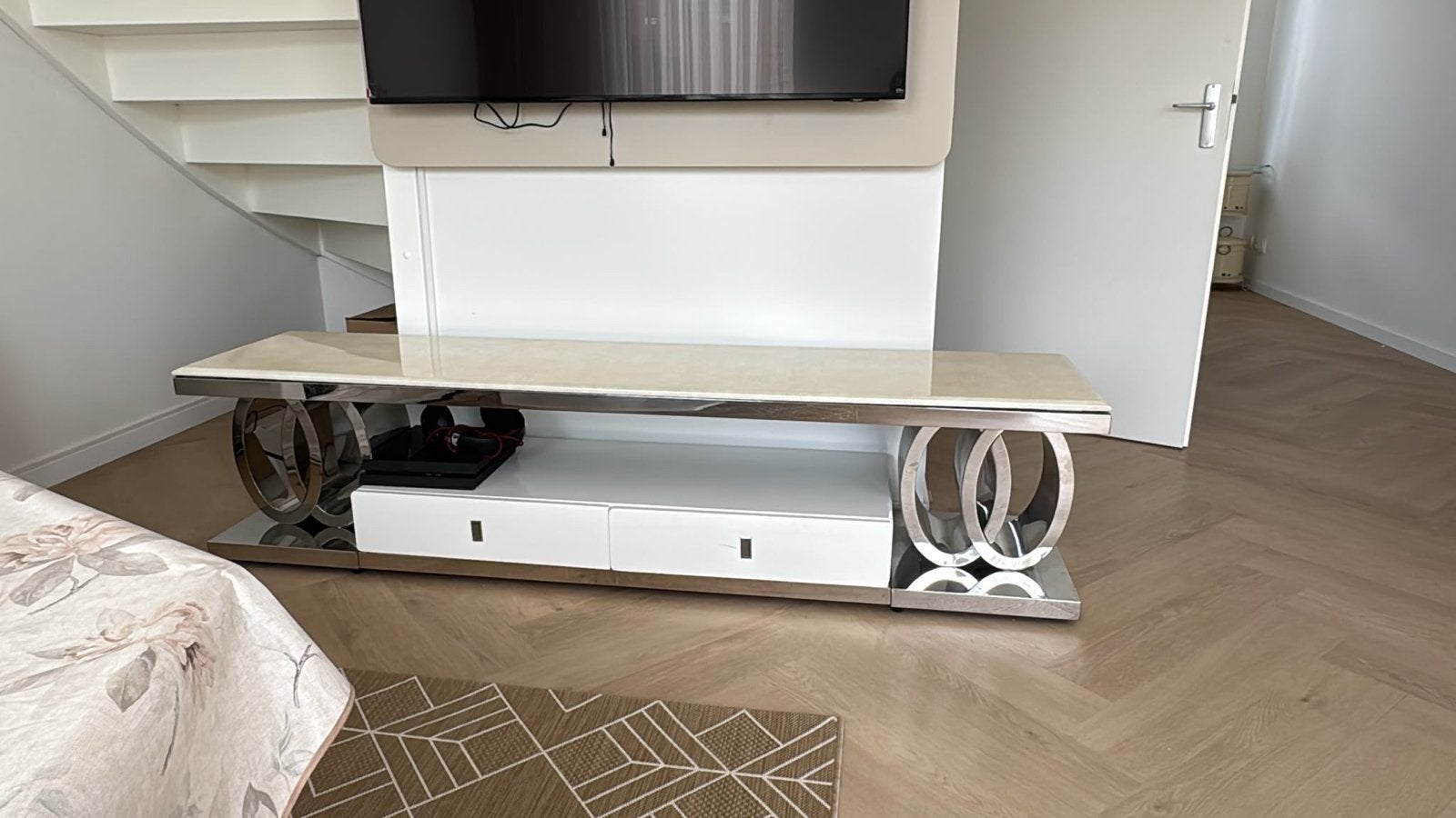 Luxe RVS TV Meubelmet beige Blad - 200x45 cm, Huis en Inrichting, Ophalen, Zo goed als nieuw, 200 cm of meer, Minder dan 100 cm