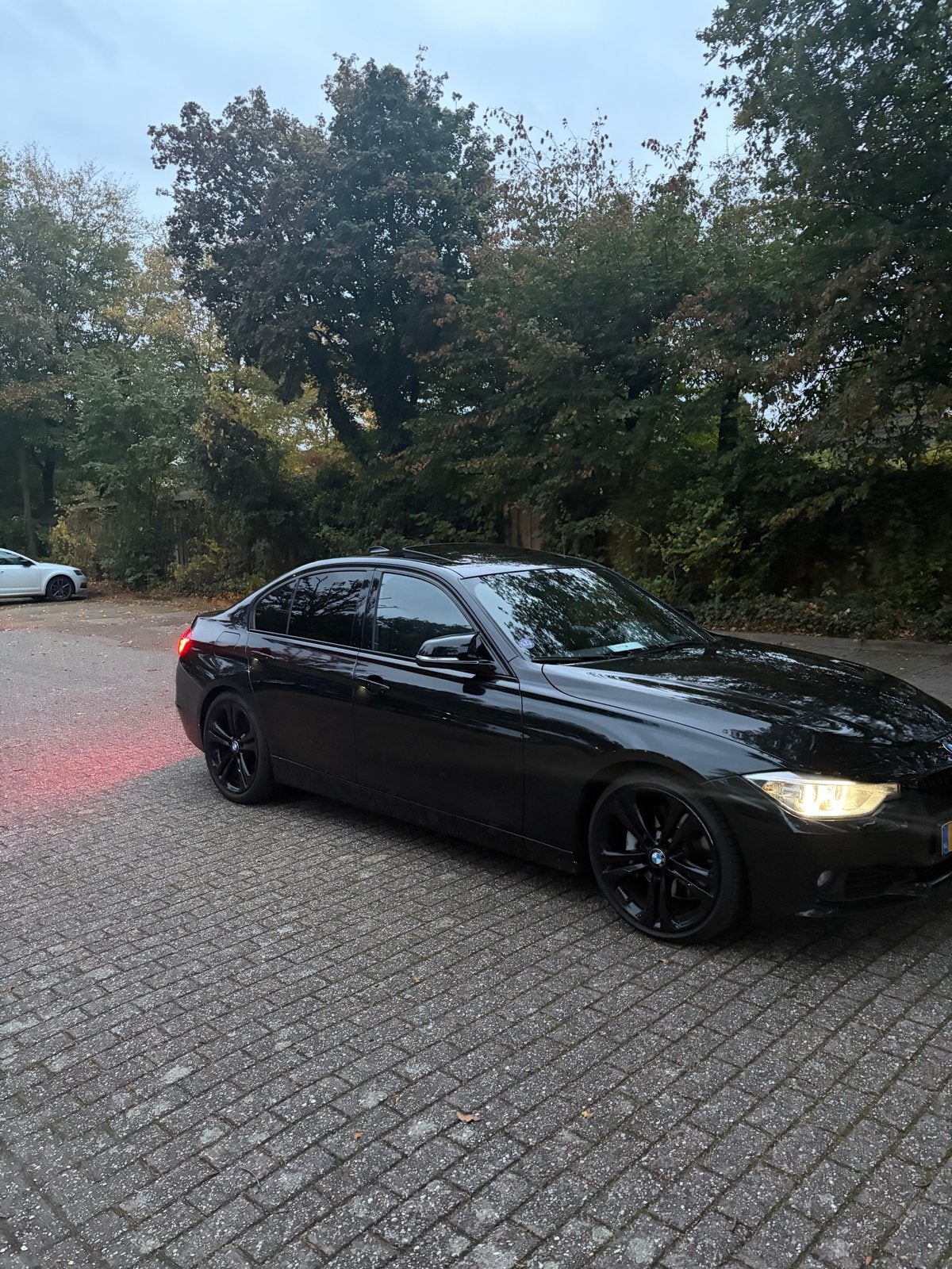 BMW 3-Serie 335i 3.0 AUT, Auto's, Automaat, Achterwielaandrijving, Zwart, Geïmporteerd