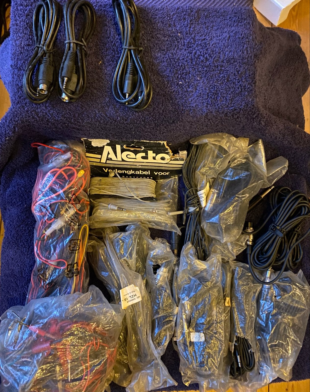 Diverse kabels: DIN, DC, audio, verlengkabels & meer, Audio, Tv en Foto, Audiokabels en Televisiekabels, Ophalen of Verzenden
