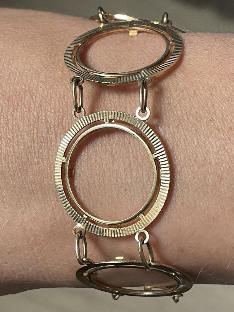 Zware 9 k vintagearmband voor gouden tientjes in te stoppen, Ophalen of Verzenden, Zo goed als nieuw, Nvt, Nvt