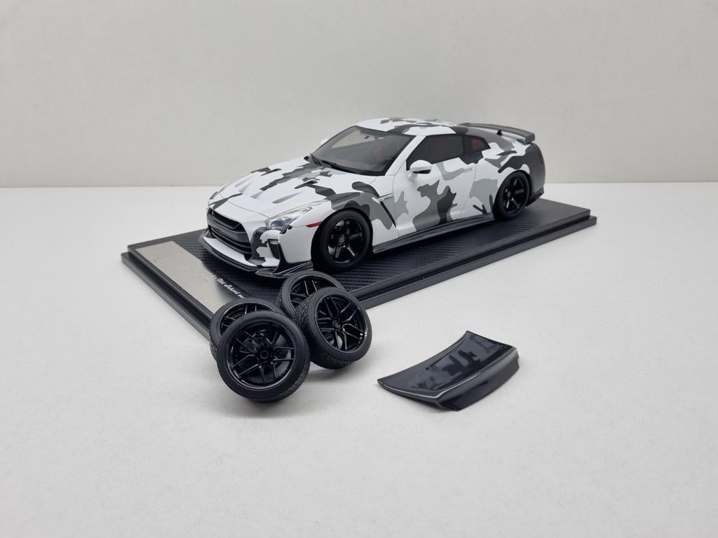 One Model
Nissan Skyline GT-R R35 Old School 1/30 1:18 Nieuw, Ophalen of Verzenden, Nieuw, Auto