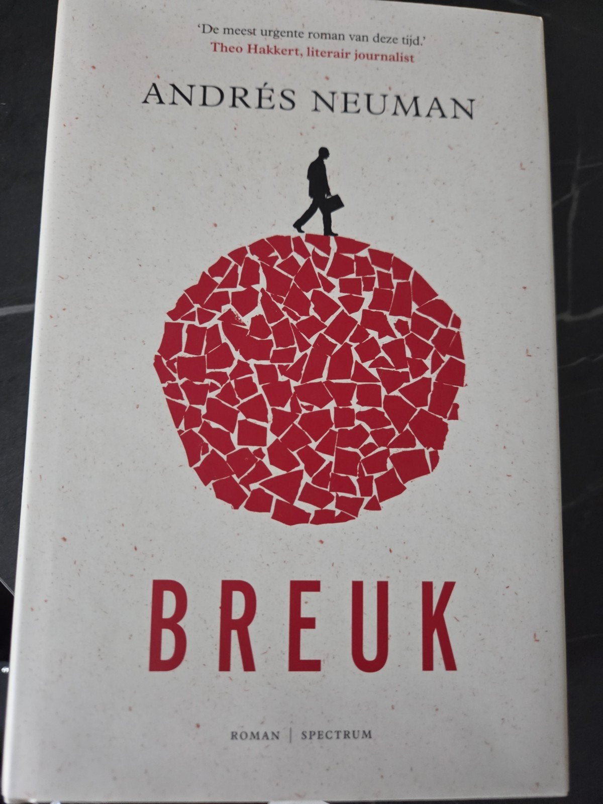 Breuk - Andrés Neuman - Roman, Ophalen of Verzenden, Zo goed als nieuw, Andrés Neuman, Europa overig