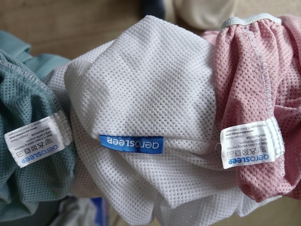 5x AEROSLEEP HOESLAKENTJES voor ledikant, Ophalen of Verzenden, Zo goed als nieuw, Ledikant