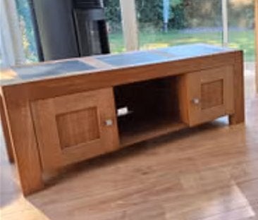 Houten tv-meubel met opbergruimte, Huis en Inrichting, Ophalen of Verzenden, 25 tot 50 cm, Overige houtsoorten, Gebruikt