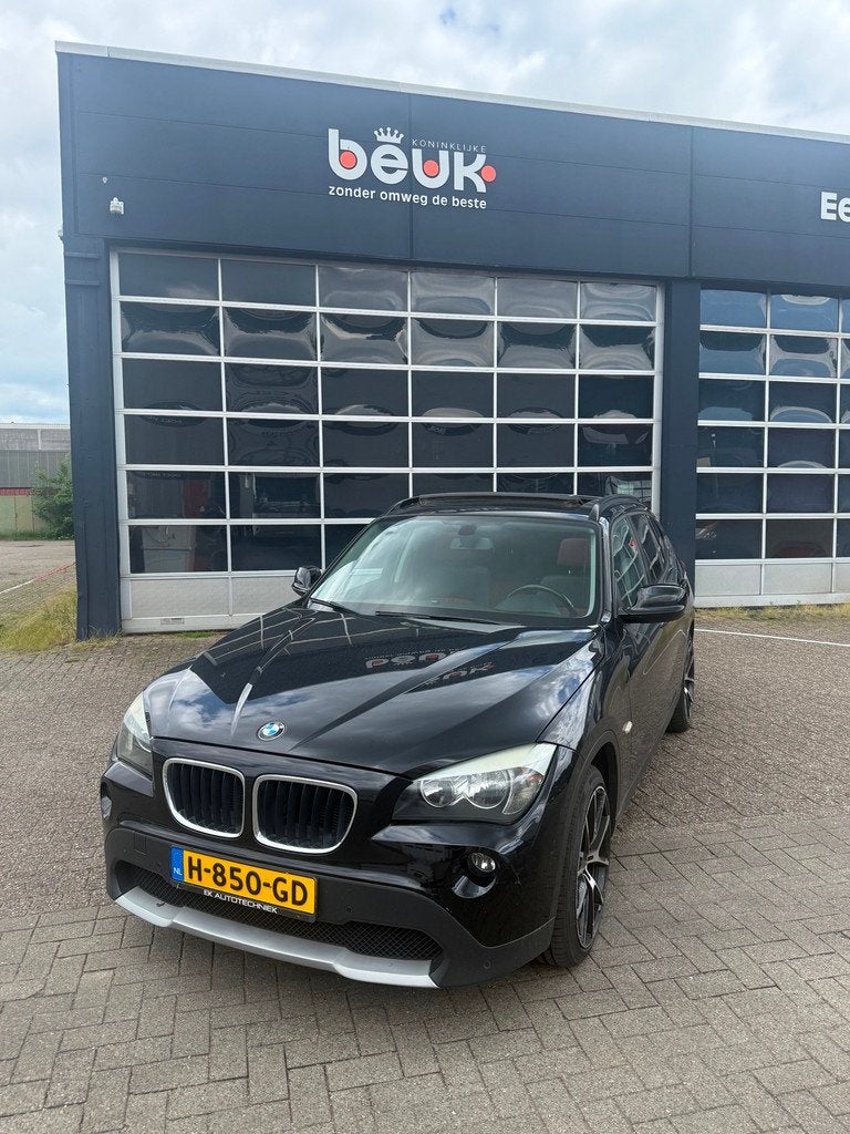 BMW X1 SDrive18i 230.000 KM AUTOMAAT PANORAMA DAK AIRCO ZWAR, Euro 5, Achterwielaandrijving, 4 cilinders, 150 pk