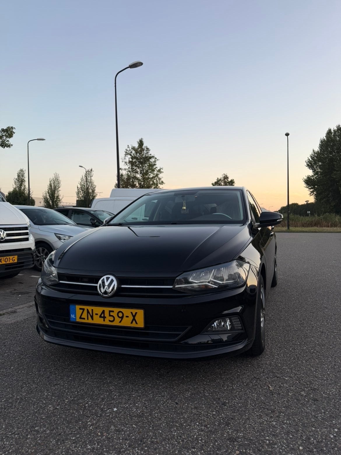 Volkswagen Polo 1.0 TSI 95pk 2019 Zwart, Auto's, Volkswagen, Voorwielaandrijving, 40 €/maand, Zwart, Origineel Nederlands