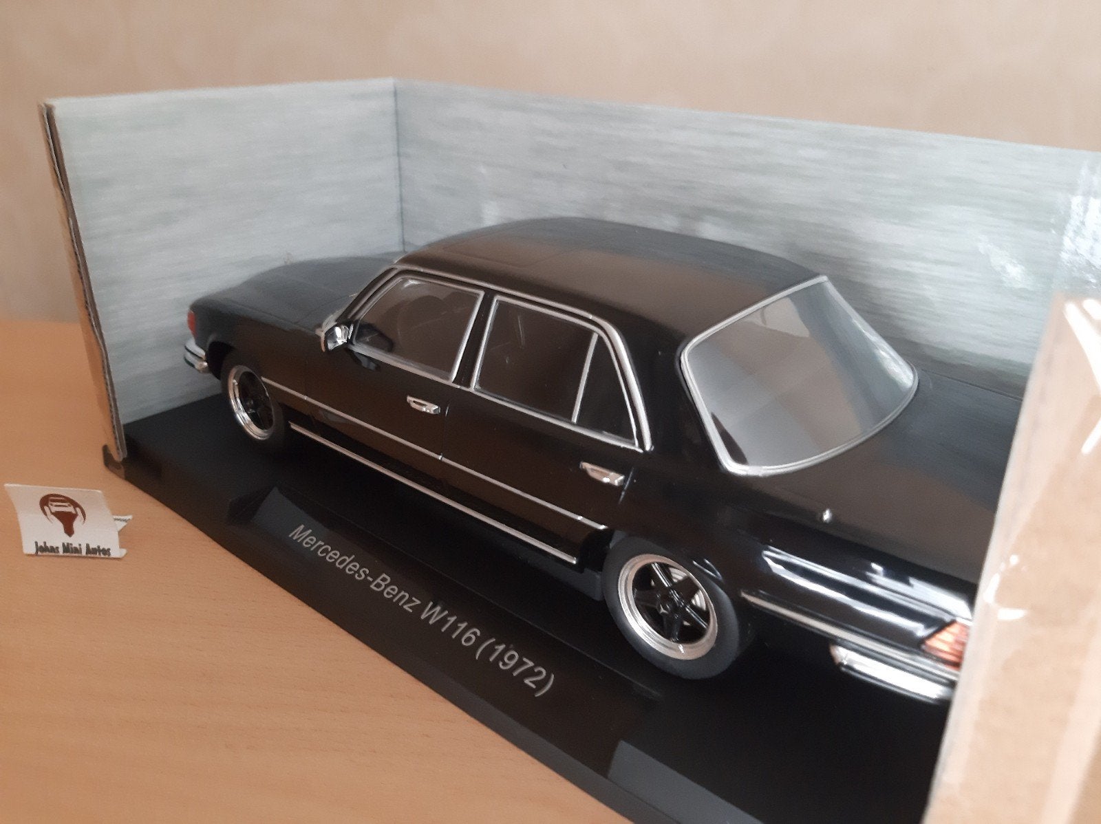 Mercedes Benz S-Klasse (W116) 1972 zwart van MCG 1:18, Overige merken, MCG, Auto, Nieuw