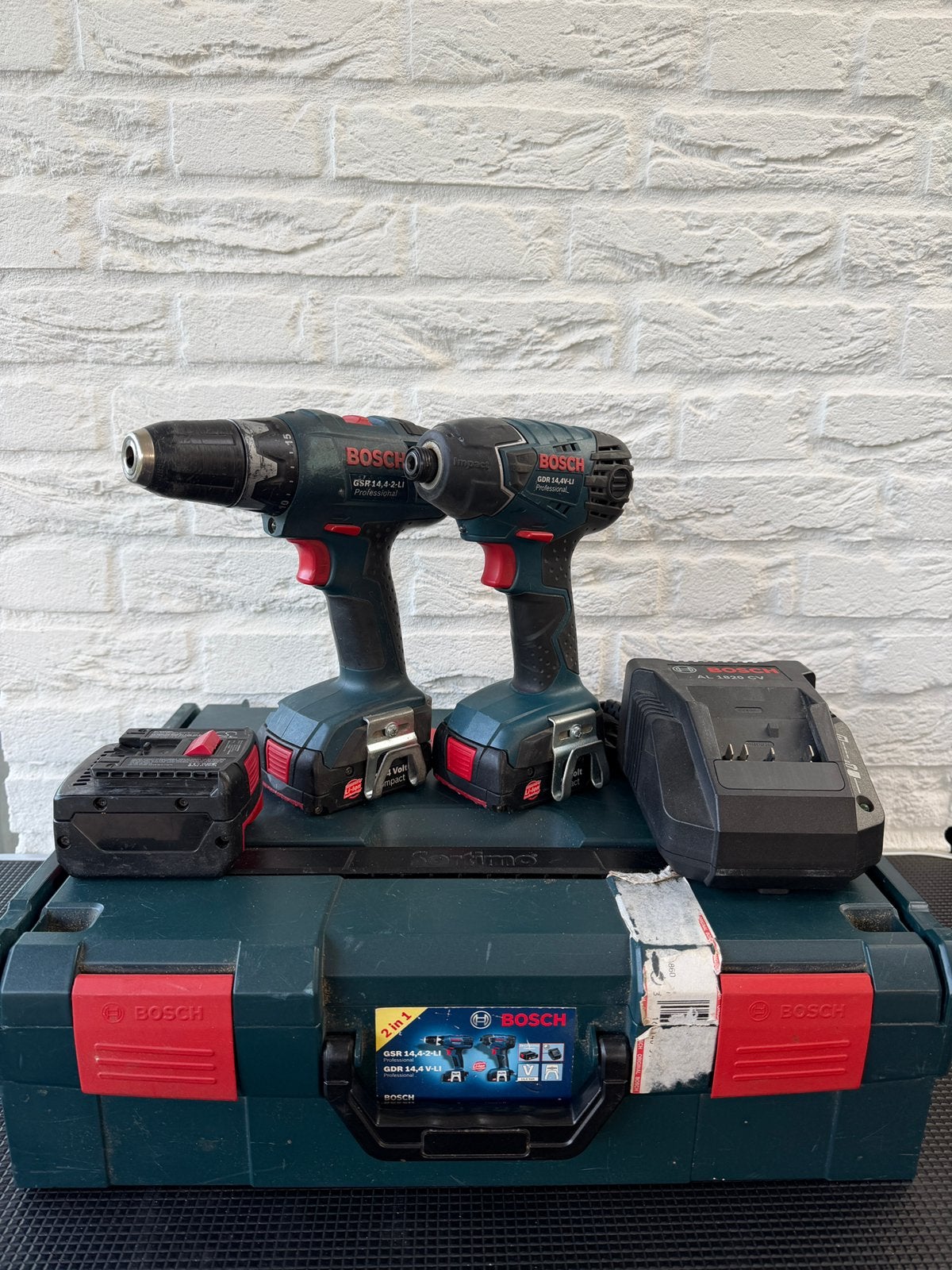 Bosch 14,4V GSR + GDR set | 3 accu’s + lader + koffer, Doe-het-zelf en Verbouw, Ophalen of Verzenden, Gebruikt, Boor- en Schroefmachine