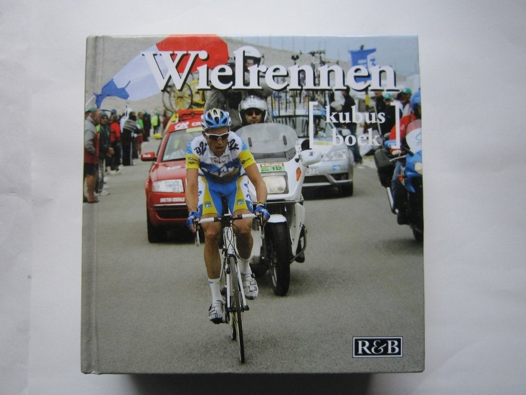 Wielrennen Kubusboek 16x16 cm Nicolas Moreau-Delacquis zgan, Ophalen of Verzenden, Zo goed als nieuw, Lopen en Fietsen