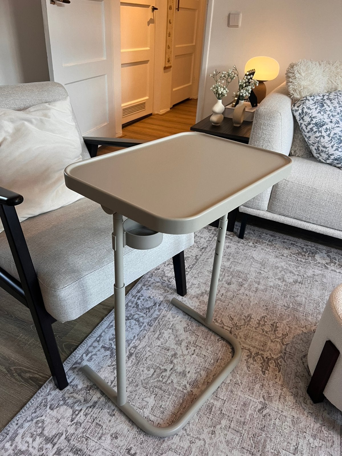 Laptop bijzettafel beige, Ophalen, Zo goed als nieuw