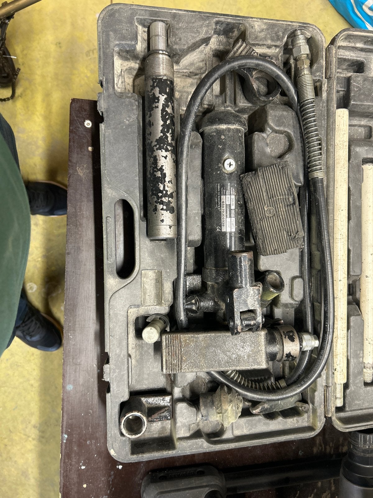 Shinn Fu Europe B.V. Hydraulische Krik Set - 4 Ton, Ophalen of Verzenden, Gebruikt
