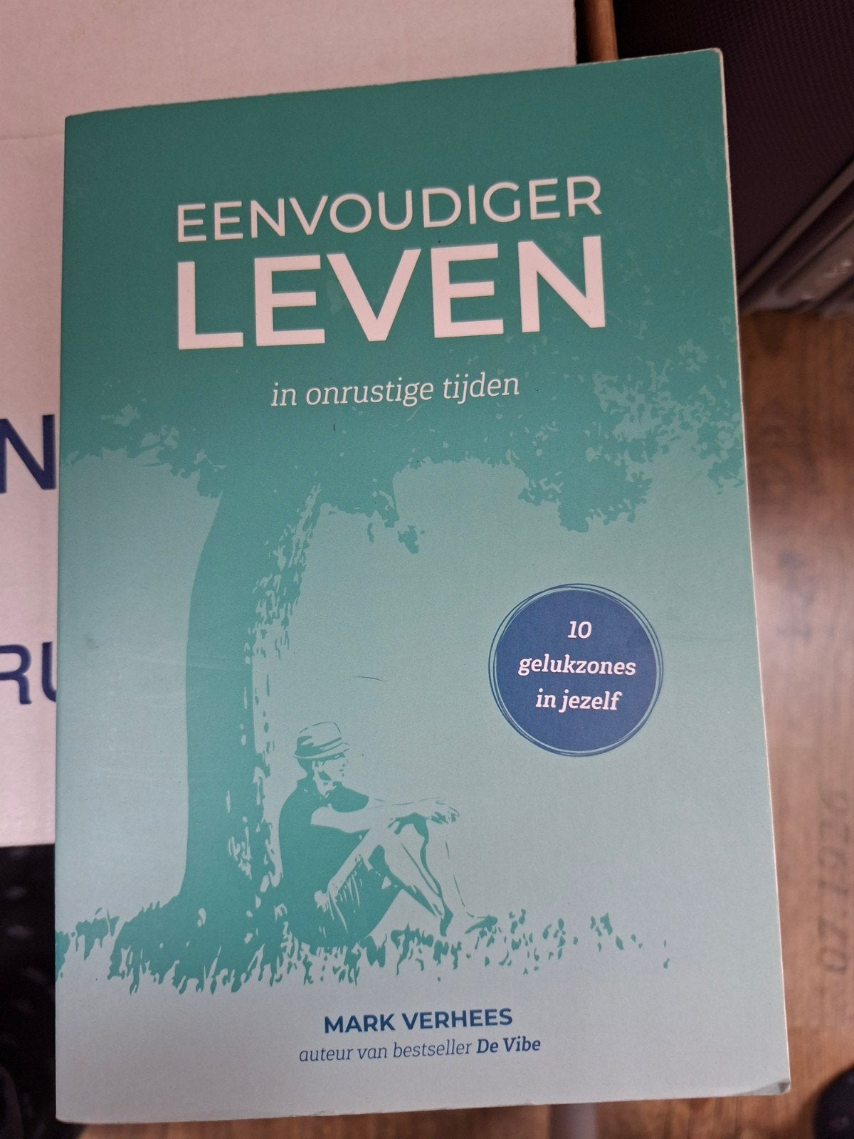 Mark Verhees - Eenvoudiger leven, Ophalen of Verzenden, Zo goed als nieuw, Mark Verhees