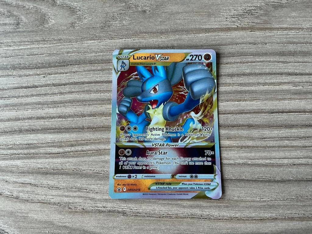 Lucario VSTAR SWSH214 Pokémon Kaart - Zo goed als nieuw, Ophalen of Verzenden, Zo goed als nieuw, Losse kaart