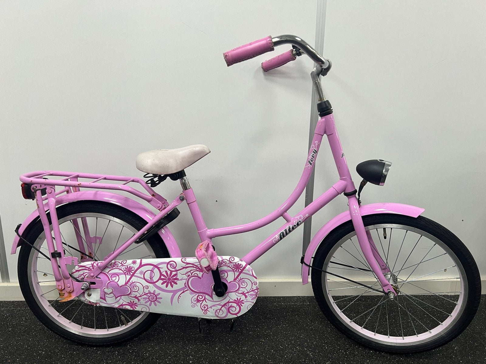 Roze kinderfiets 20 inch -, Ophalen of Verzenden, Zo goed als nieuw, Terugtraprem, 20 inch of meer