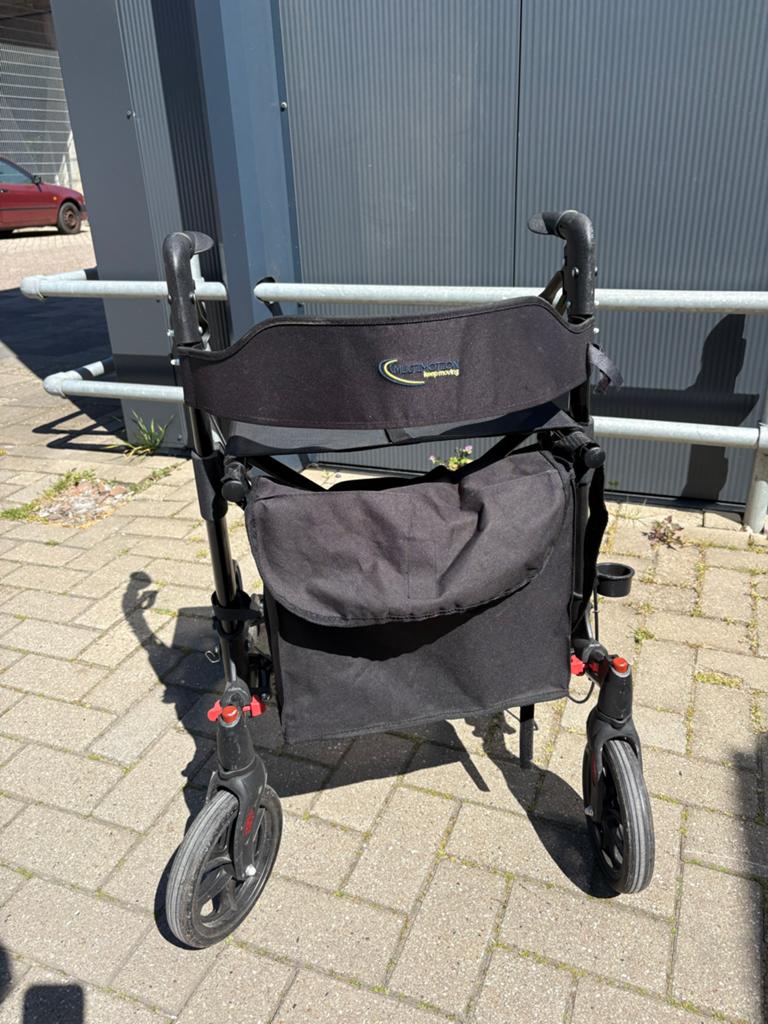 Multimotion rollator| niet gebruikt, Ophalen, Zo goed als nieuw