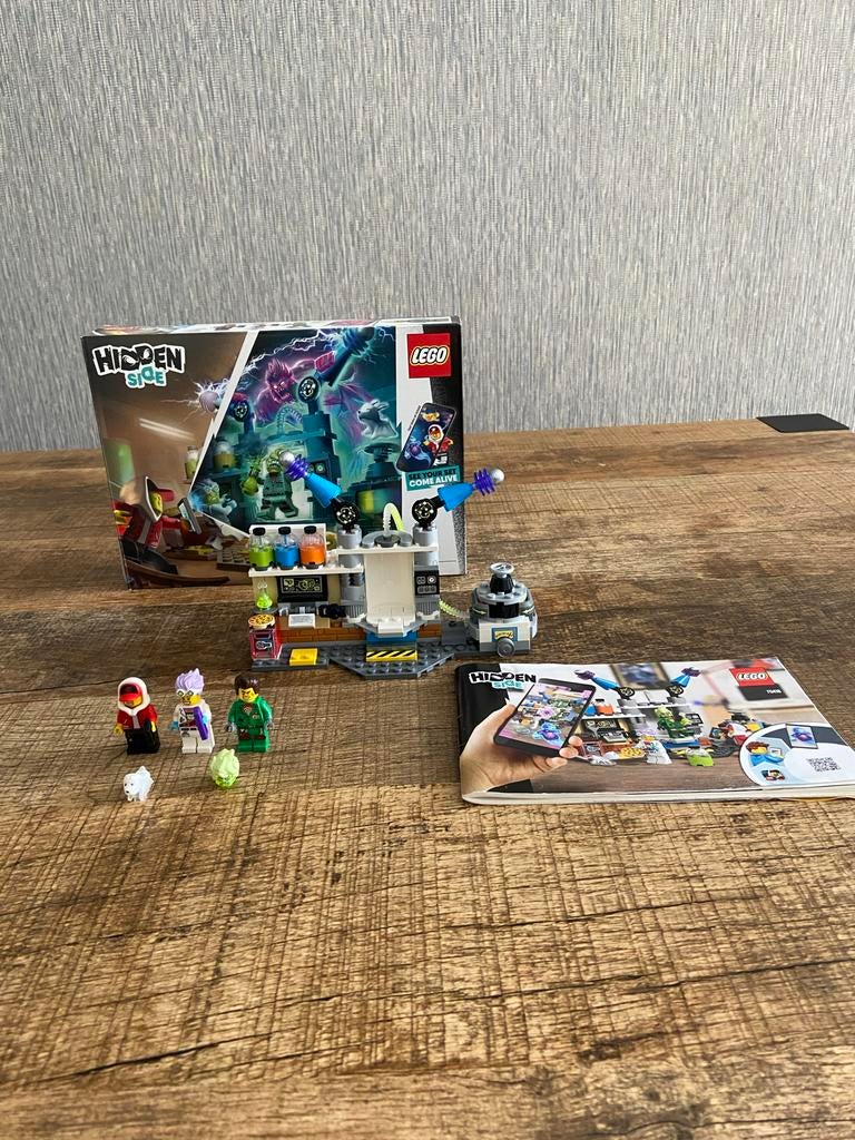 LEGO Hidden Side J.B.'s Spooklab 70418 compleet met doos, Kinderen en Baby's, Speelgoed | Duplo en Lego, Gebruikt, Overige thema's