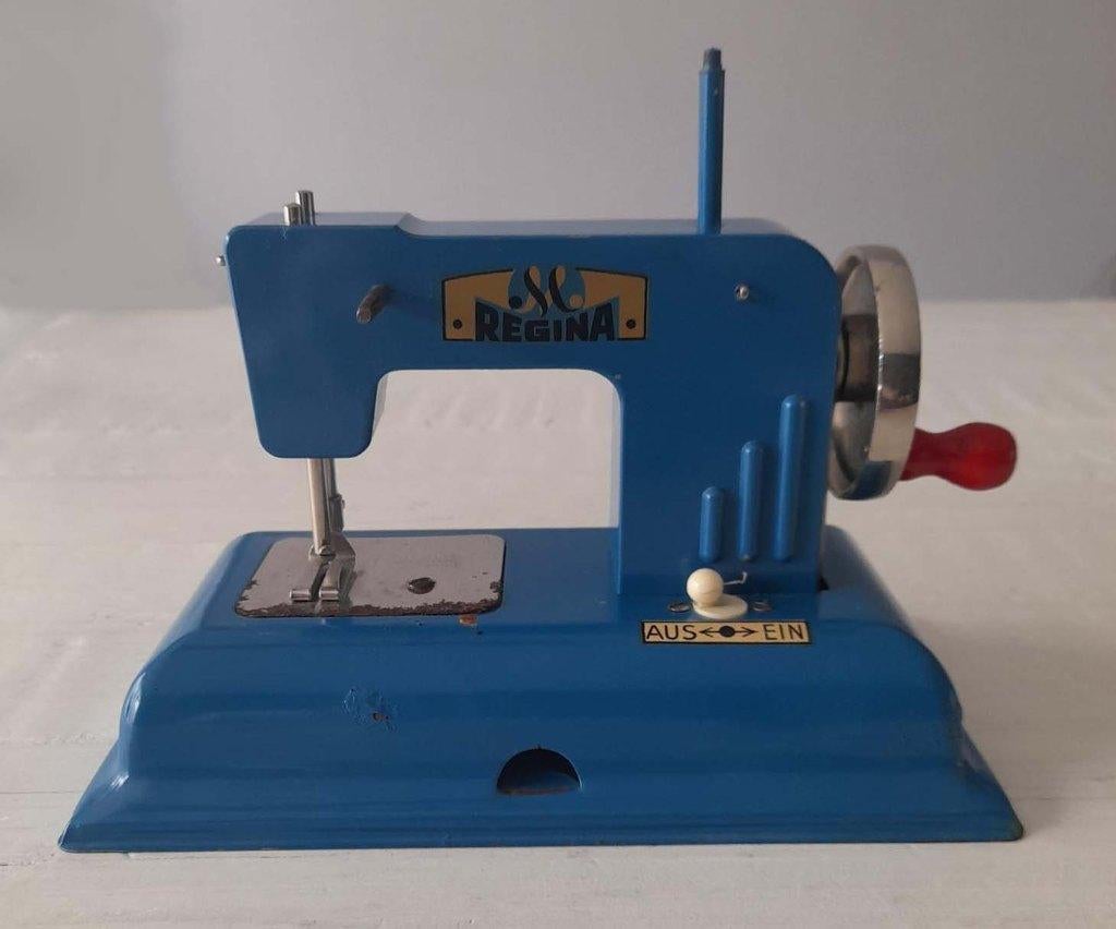 NAAIMACHINE merk Regina voor kinderen. Jaren ’50 / ‘60, Ophalen of Verzenden