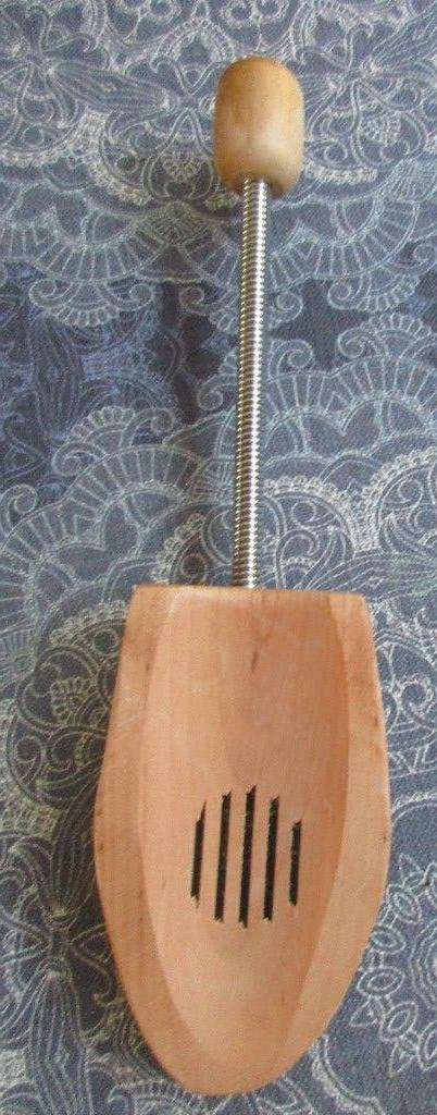 ** 1 nieuwe Schoenspanner - 29x7,6x7 cm - hout/ijzer, Ophalen of Verzenden