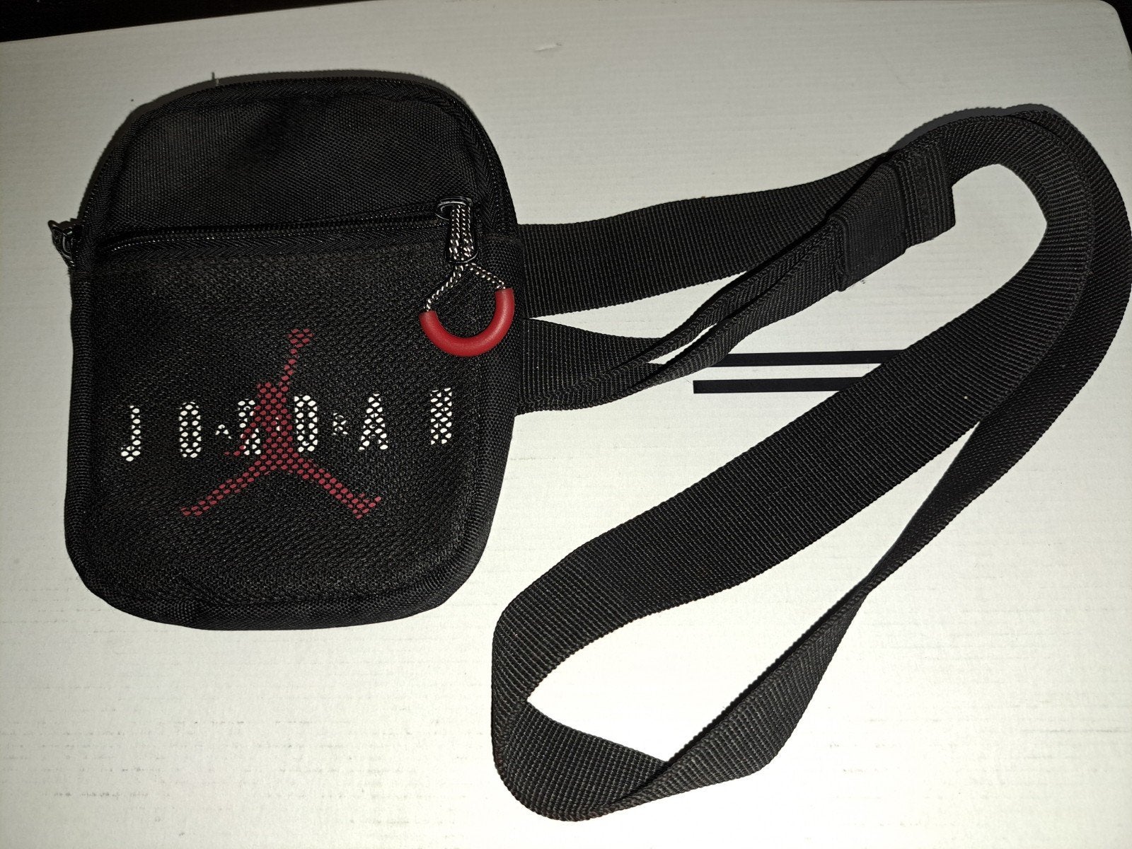 Jordan Schoudertasje Zwart Airborne Hip Bag Black, Ophalen of Verzenden, Zo goed als nieuw, Zwart, Overige merken