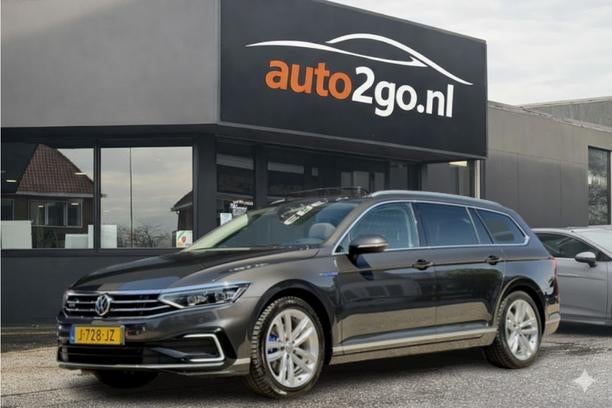 Volkswagen Passat Variant 1.4 TSI AUT7 PHEV GTE BUSINESS. PA, Auto's, Volkswagen, Gebruikt, Euro 6, Grijs, Hybride Elektrisch/Benzine