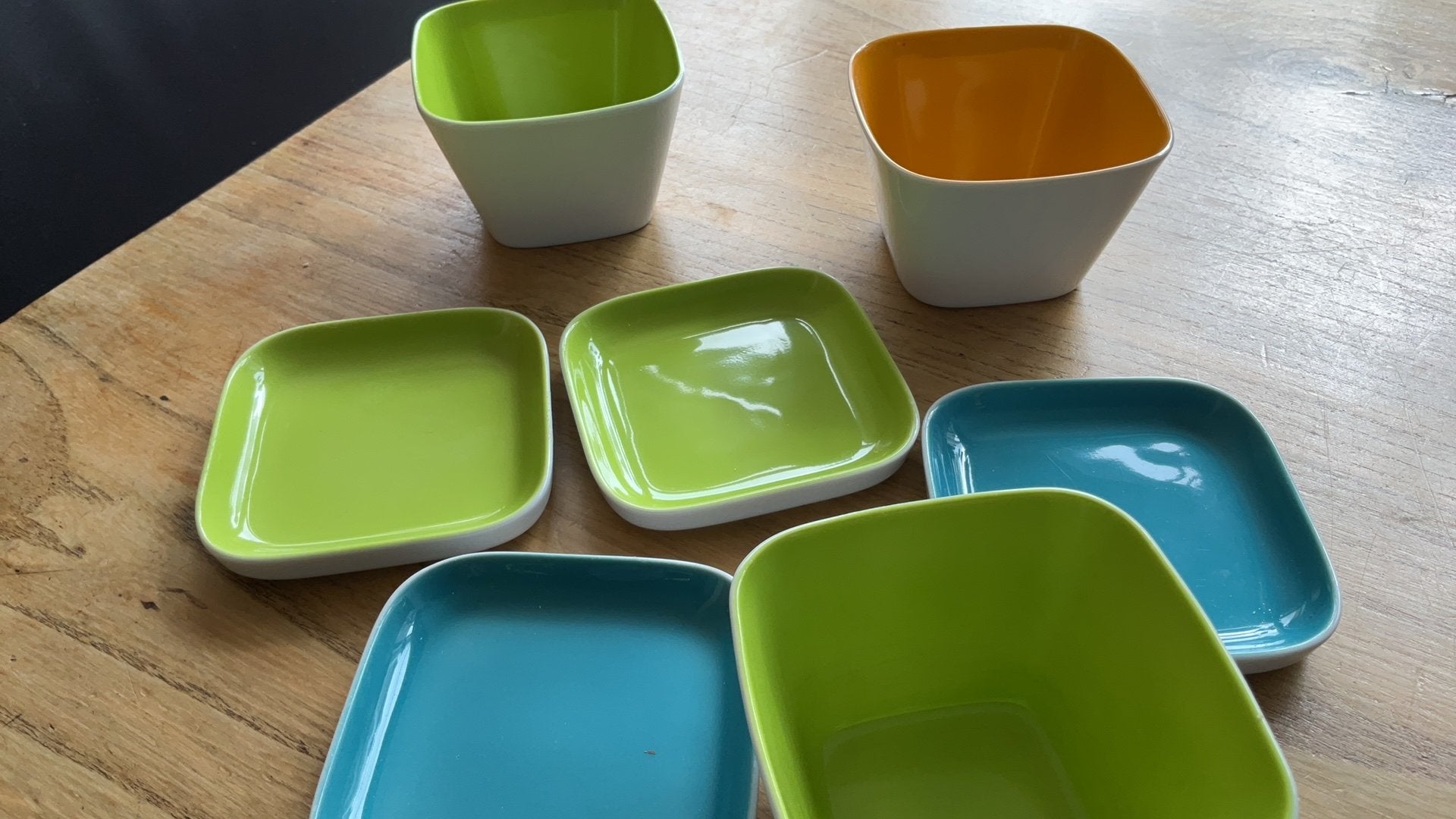 Kahla 4 serveer schoteltjes en 3 schaaltjes  vintage, Huis en Inrichting, Keuken | Servies, Ophalen of Verzenden, Zo goed als nieuw