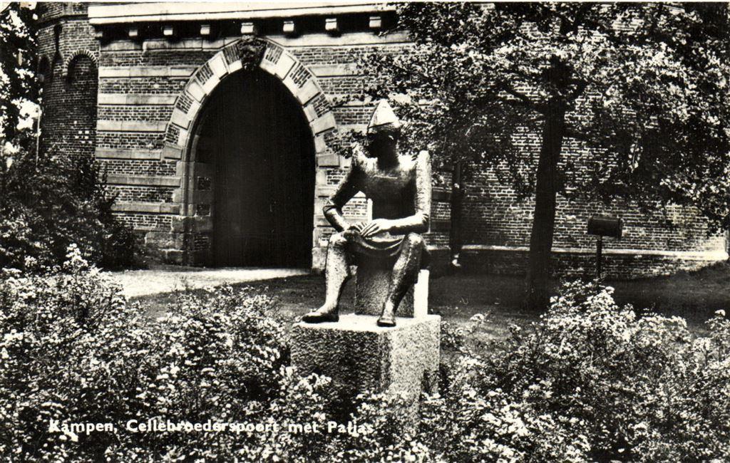 Kampen, Cellebroederspoort met Paljas - 1968 gelopen, Ophalen of Verzenden, Voor 1920, Gelopen, Overijssel
