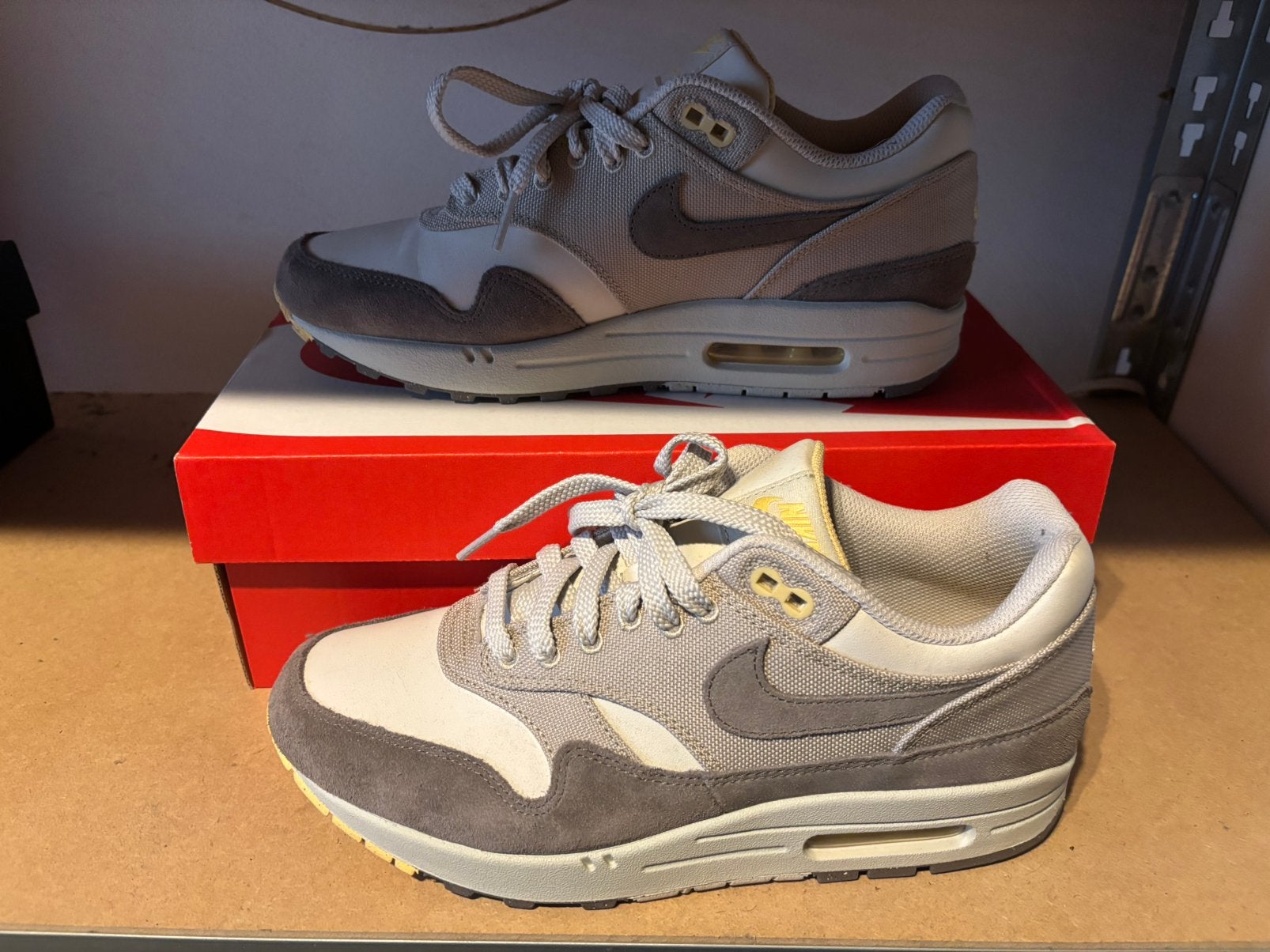 Nike air max 1 cave stone maat:41, Overige kleuren, Sportschoenen, Ophalen of Verzenden, Zo goed als nieuw