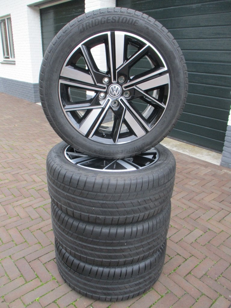 NIEUW Orig VW Transporter 18 inch velgen Valdivia T6.1 T6 T5, Auto-onderdelen, Banden en Velgen, 18 inch, Bestelwagen, 255 mm