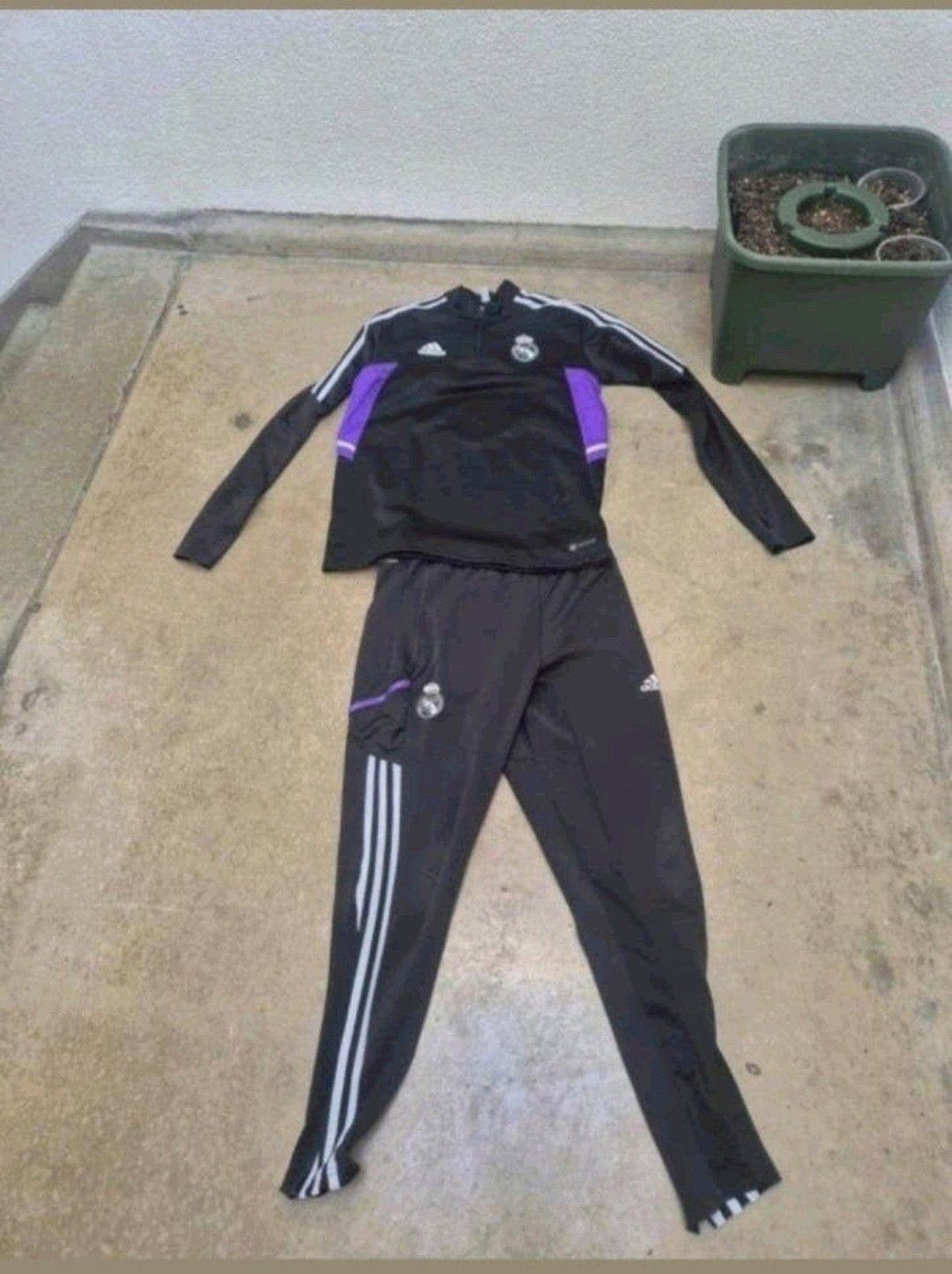 Adidas Real Madrid trainingspak maat M, Ophalen of Verzenden, Zo goed als nieuw, Zwart