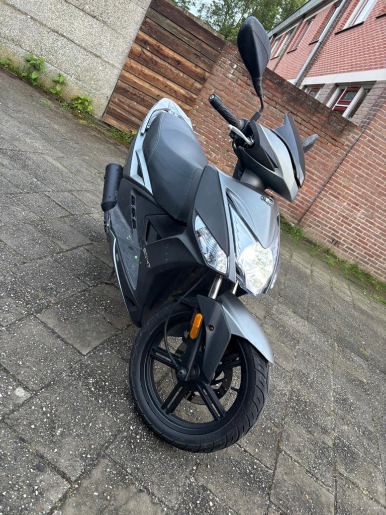 Kymco Agility 16+ uit 2018 - Goed onderhouden scooter, Fietsen en Brommers, Scooters | Kymco, Ophalen, Gebruikt, Maximaal 45 km/u