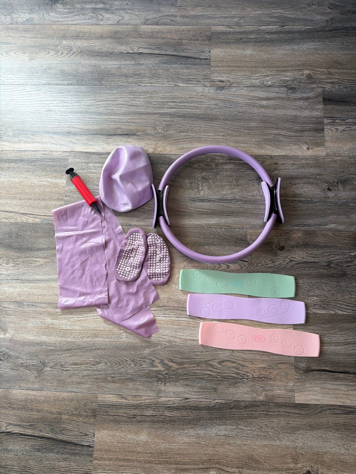 Pilates set: ring, bal, weerstandsbanden en sokken, Ophalen of Verzenden, Zo goed als nieuw, Overig