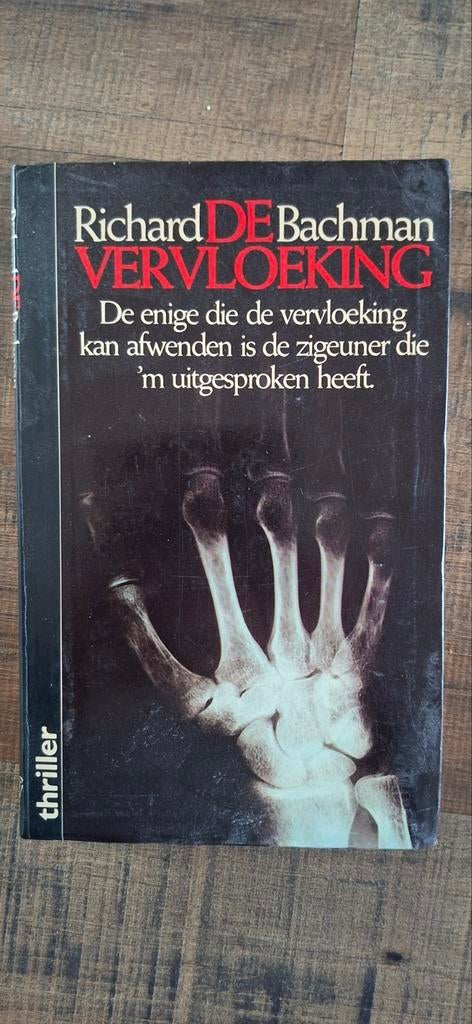De Vervloeking - Richard Bachman (Stephen King), Boeken, Ophalen of Verzenden, Gelezen, Richard Bachman (Stephen King), Nederland