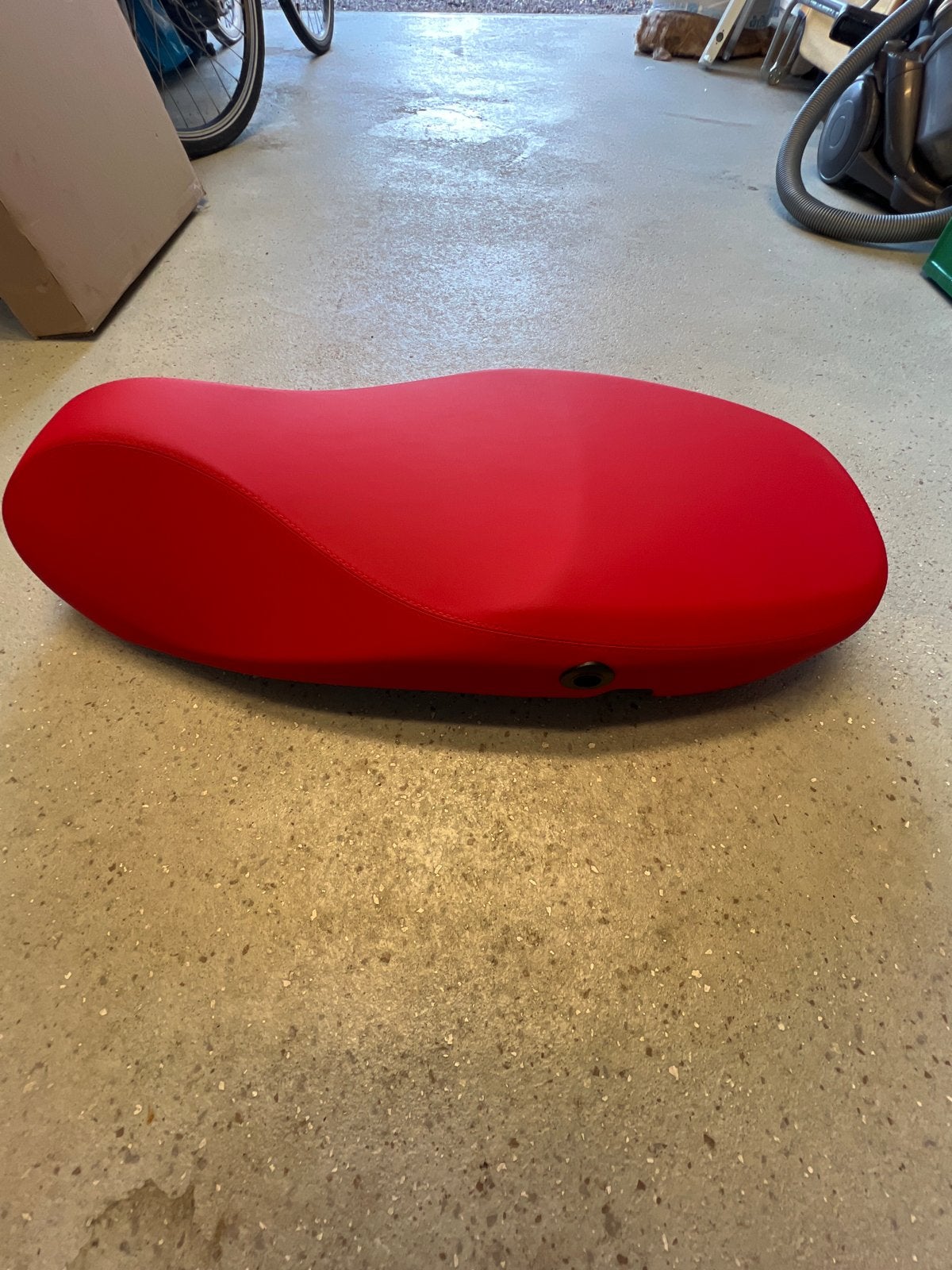 Origineel Vespa Primavera Rood Zadel - Gloednieuw, Ophalen, Nieuw, Zadel, Vespa