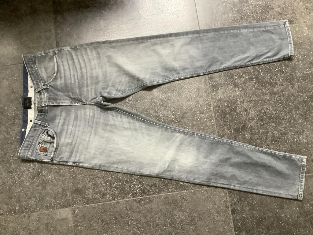 Vanguard Jeans Grijs W33/L34 - Zo goed als nieuw, Kleding | Heren, Ophalen of Verzenden, Zo goed als nieuw, Grijs, W33 - W34 (confectie 48/50)