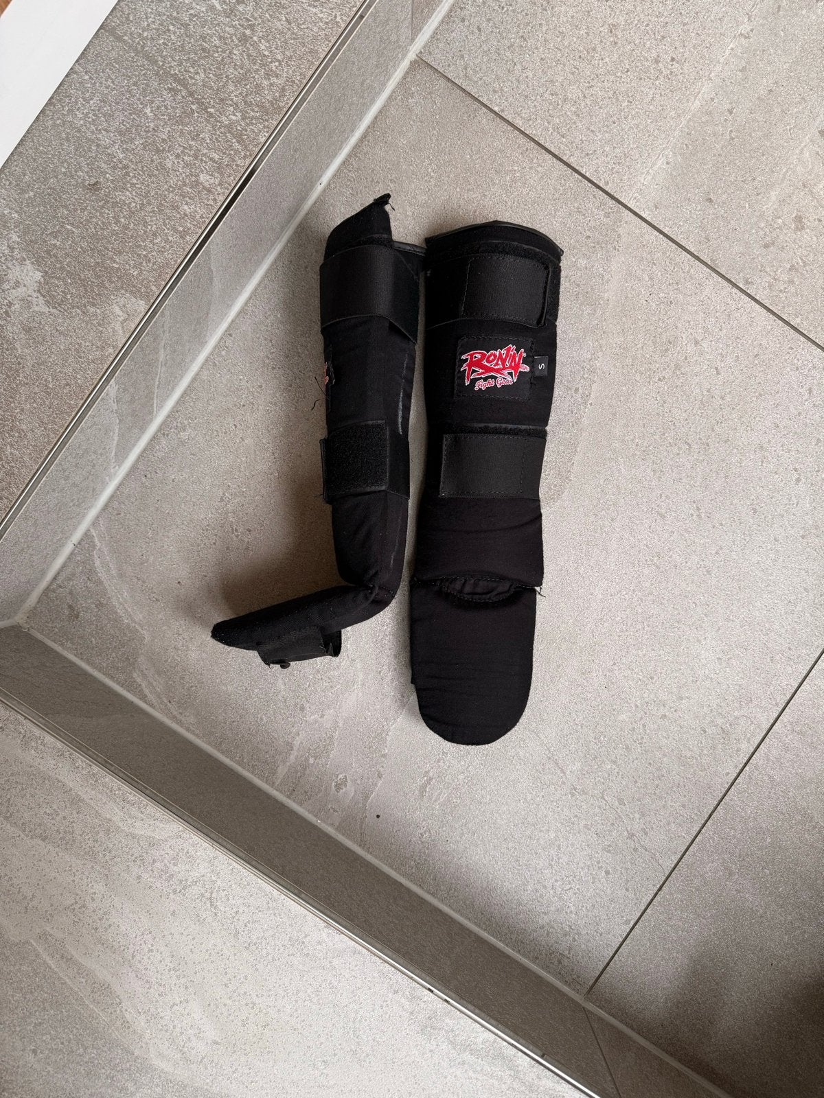 Ronin scheenbeschermers kickboksen kinderen maat S, Ophalen, Overige, Vechtsportbescherming, Zo goed als nieuw