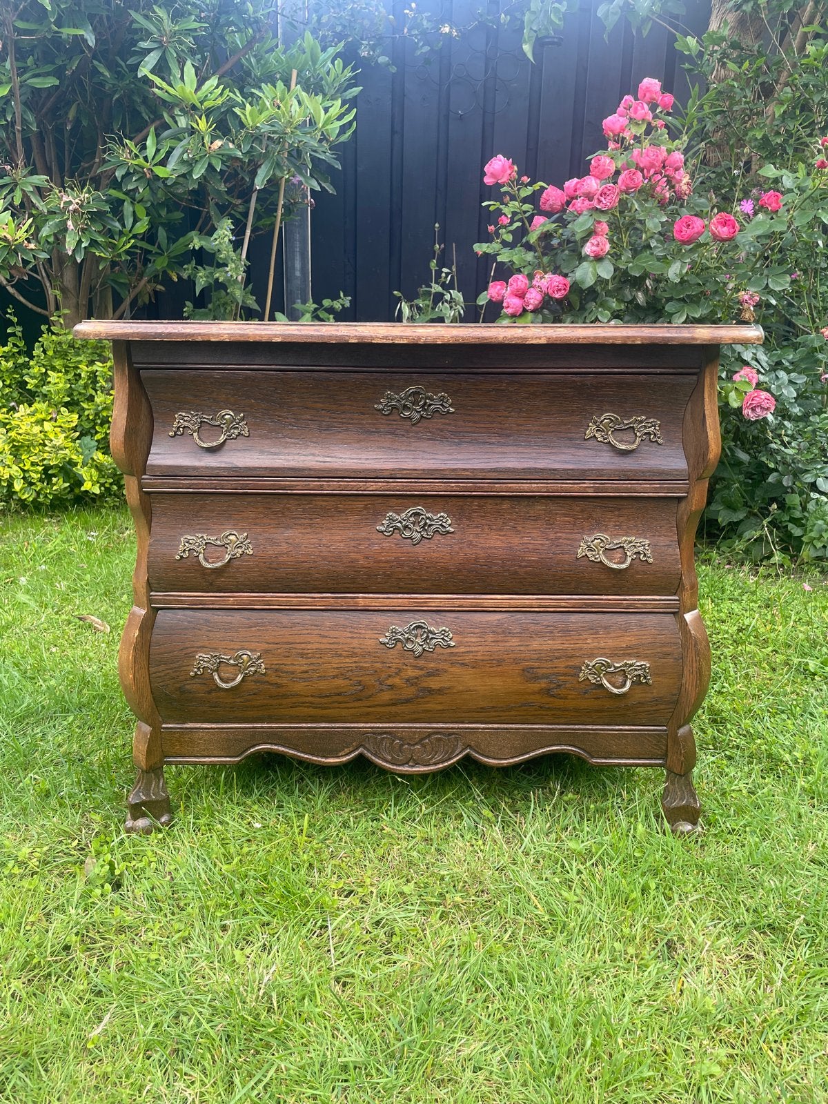 Vintage buikkast van overgrootmoeder met 3 lades, Ophalen