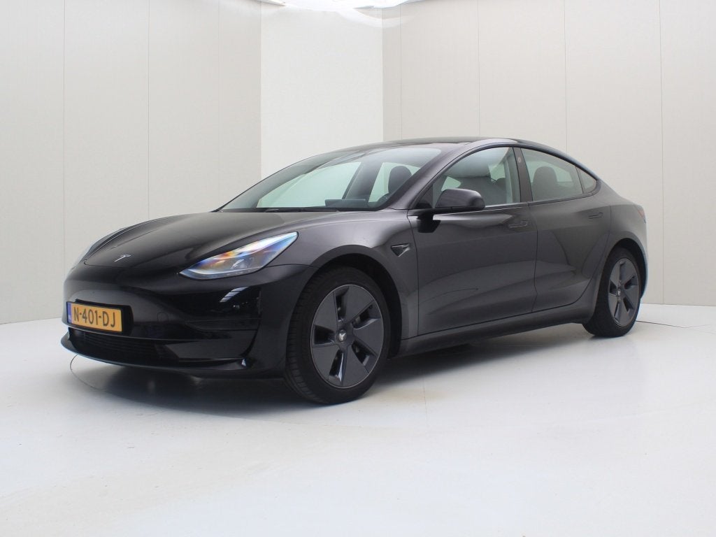 Tesla Model 3 Standard RWD Plus 90.6% SoH FACELIFT [ AUTOPIL, Auto's, 0 cilinders, Gebruikt, Zwart, Sedan