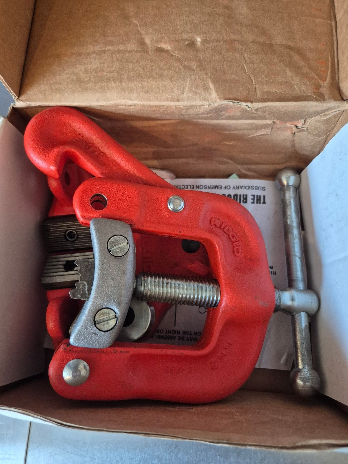 Ridgid Model No. 21 Pijpklem - Nieuw in doos, Doe-het-zelf en Verbouw, Ophalen of Verzenden, Nieuw, Bankschroef, Ridgid