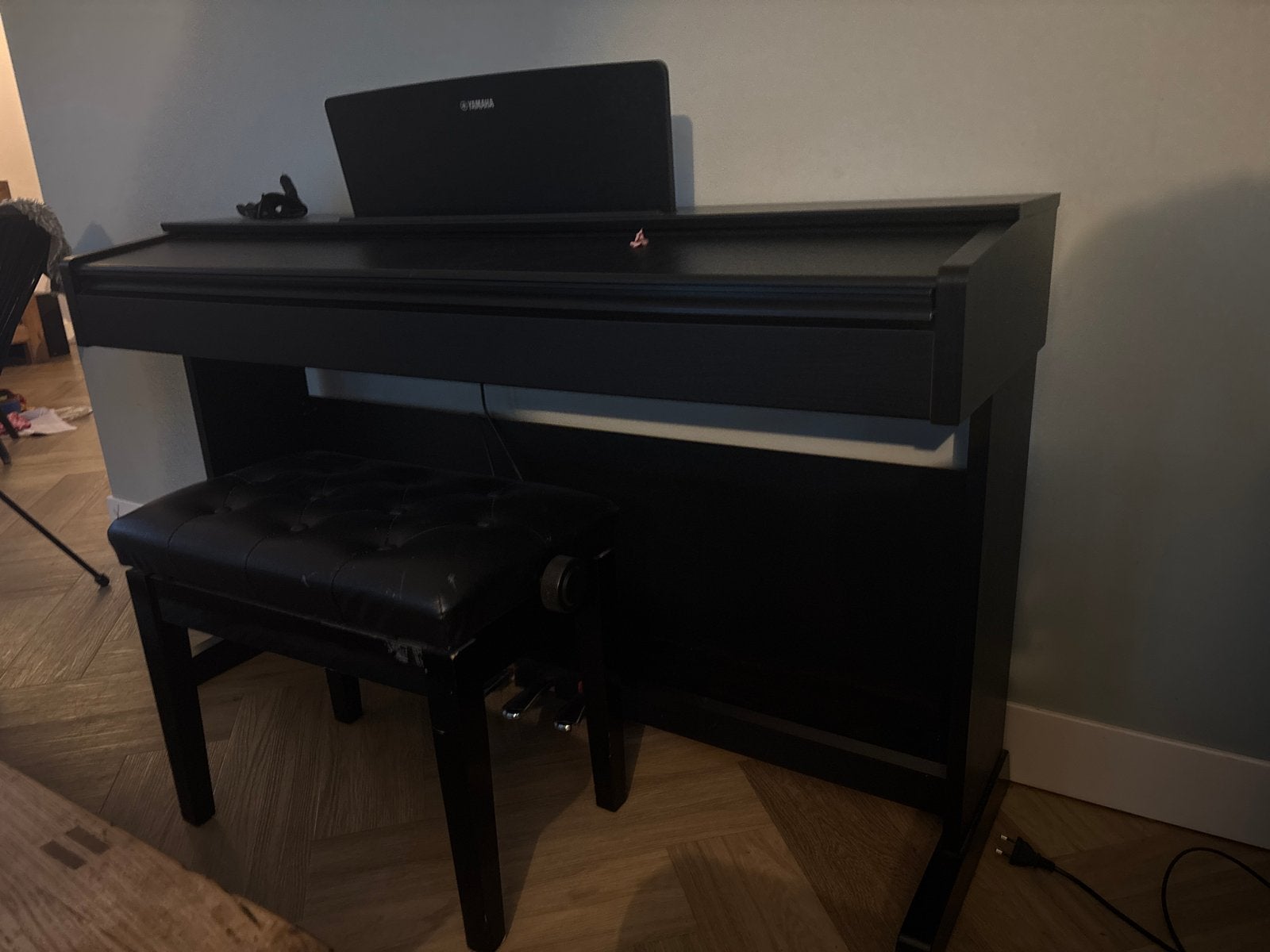 Yamaha digitale piano met kruk - Zo goed als nieuw, Zwart, Digitaal, Ophalen of Verzenden, Zo goed als nieuw