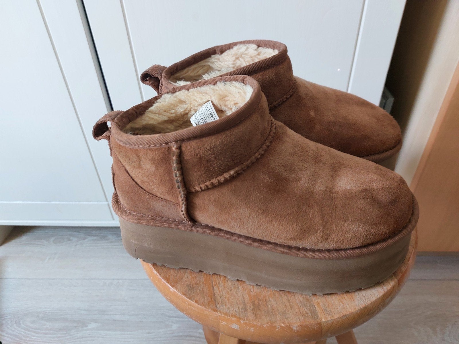 UGG Classic Ultra Mini Platform Boot Chestnut, UGG, Bruin, Lage of Enkellaarzen, Ophalen of Verzenden