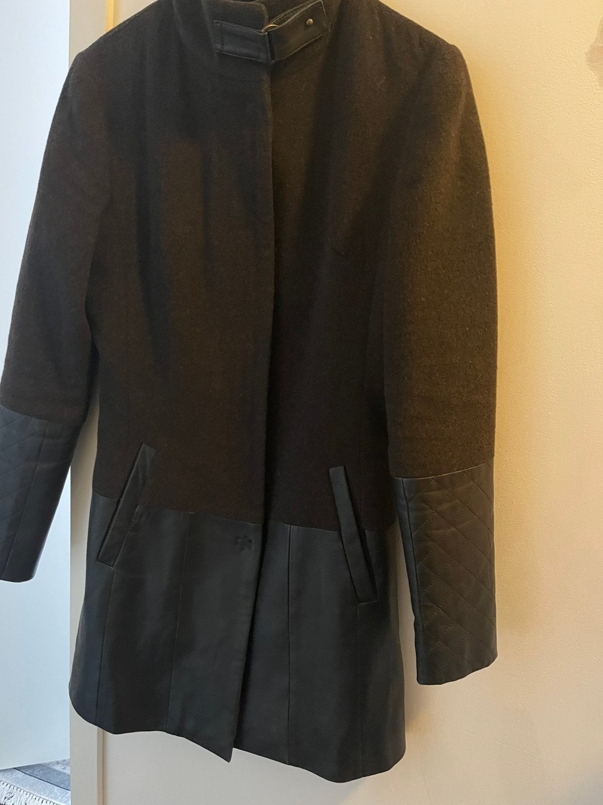 nieuw jas, Ophalen of Verzenden, Zo goed als nieuw, Maat 38/40 (M)