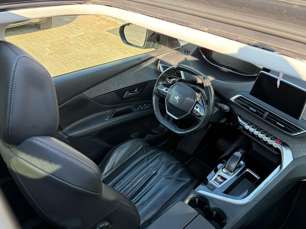 Peugeot 3008 1.2 PureTech Schuifdak / Leder / Automaat, Auto's, Gebruikt, Euro 6, 1199 cc, 1245 kg