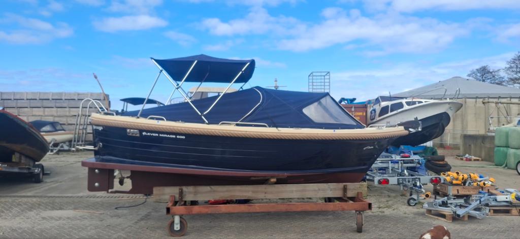 Clever 600 Mirage sloep 3 cylinder diesel buiskap bimini, Watersport en Boten, Sloepen, Gebruikt, Overige typen, Clever, Anker