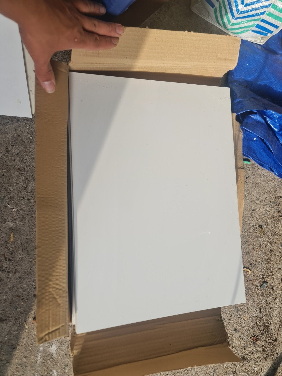 20 witte tegels Glaciar Venis Quartz, Ophalen