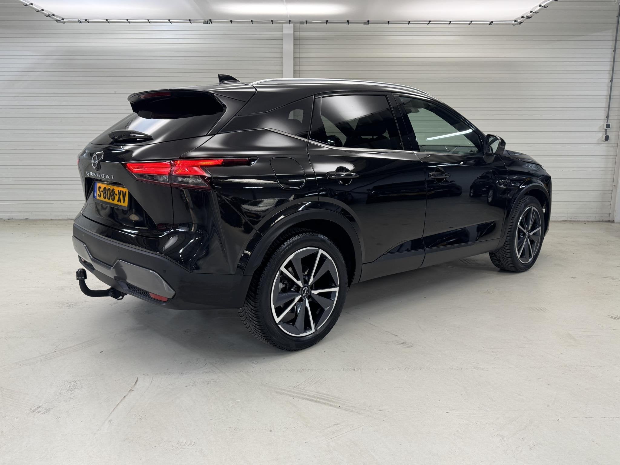 Nissan Qashqai 1.3 MHEV Xtronic Tekna / Nederlandse Auto / T, Auto's, Nissan, Euro 6, Leder en Stof, Zwart, Origineel Nederlands