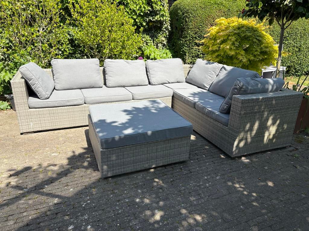 Luxe loungeset Kees Smit - 2.27m x 3.02m - Grijs Wicker, Tuin en Terras, Tuinsets en Loungesets, Ophalen, 5 zitplaatsen, Zo goed als nieuw