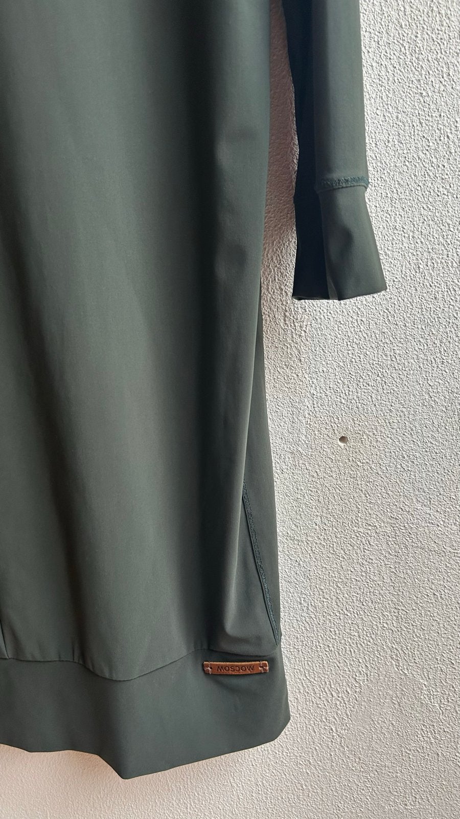 Moscow travelstof set: jurk (L) & legging (M) in donkergroen, Ophalen of Verzenden, Zo goed als nieuw, Maat 42/44 (L), Groen