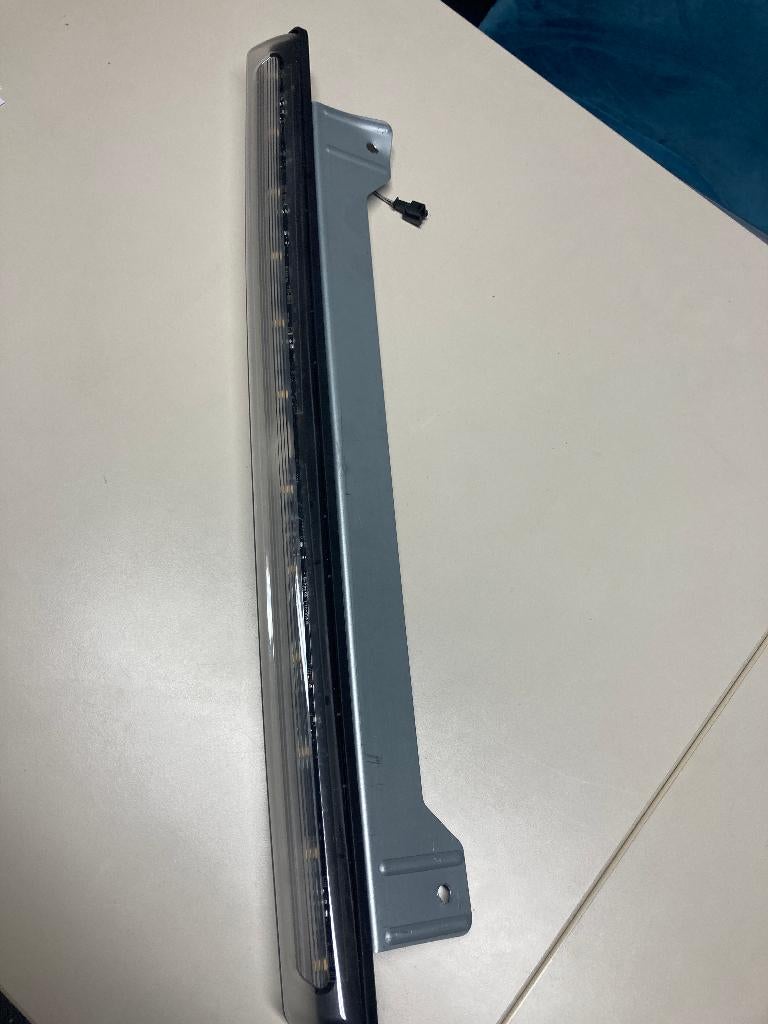 Originele LED Binnenverlichting Mercedes Sprinter laadruimte, Ophalen, Zo goed als nieuw