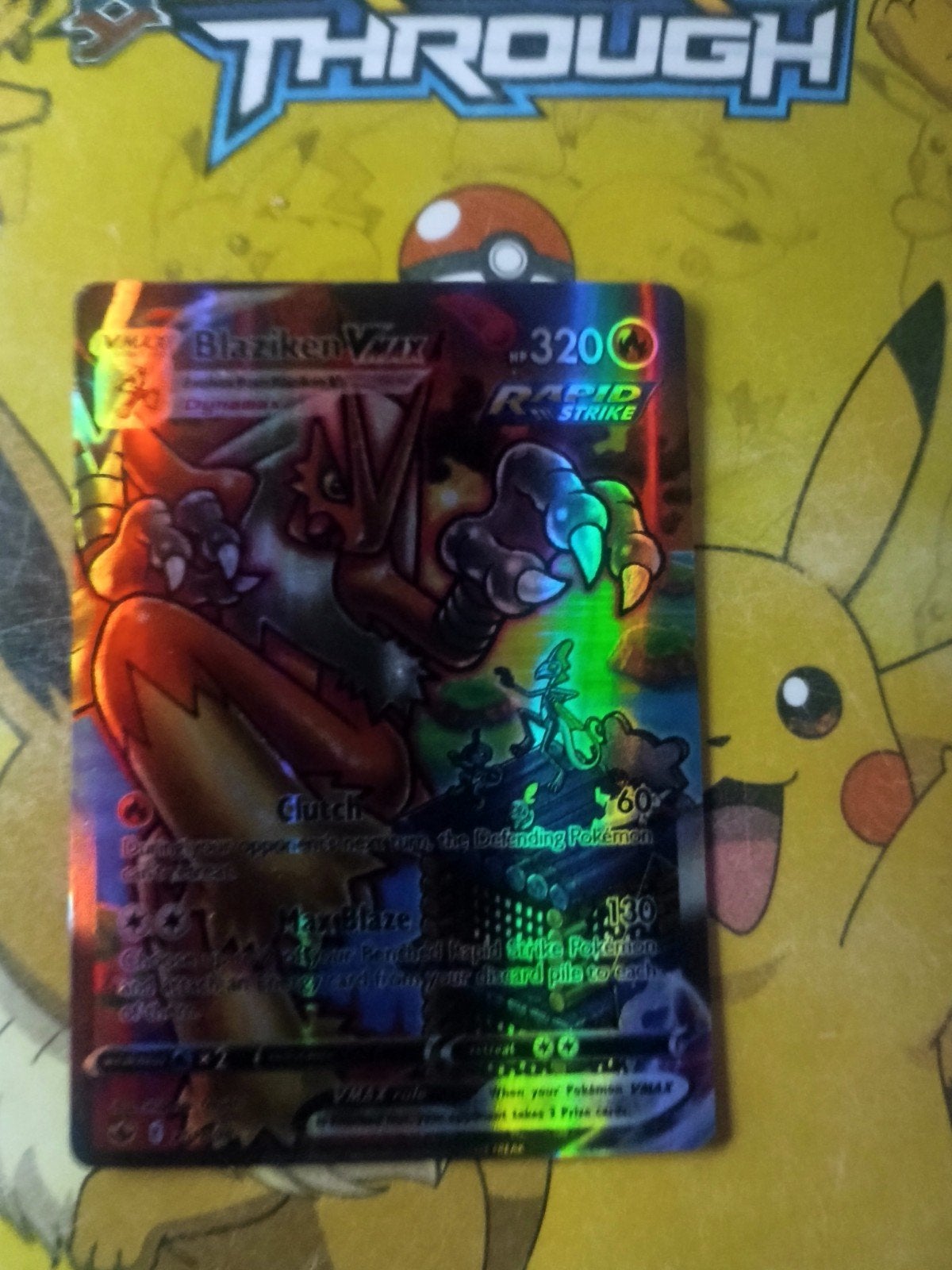 Blaziken VMAX Pokémon Kaart - Rapid Strike, Ophalen of Verzenden, Zo goed als nieuw, Losse kaart, Foil