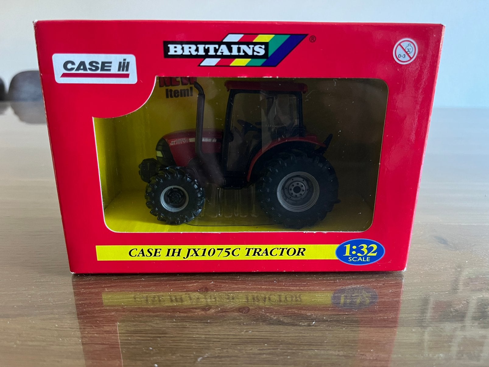 Case IH JX 1075 C compact trekker Britains 42022 Nieuw, Ophalen of Verzenden, Nieuw, Tractor of Landbouw, Britains